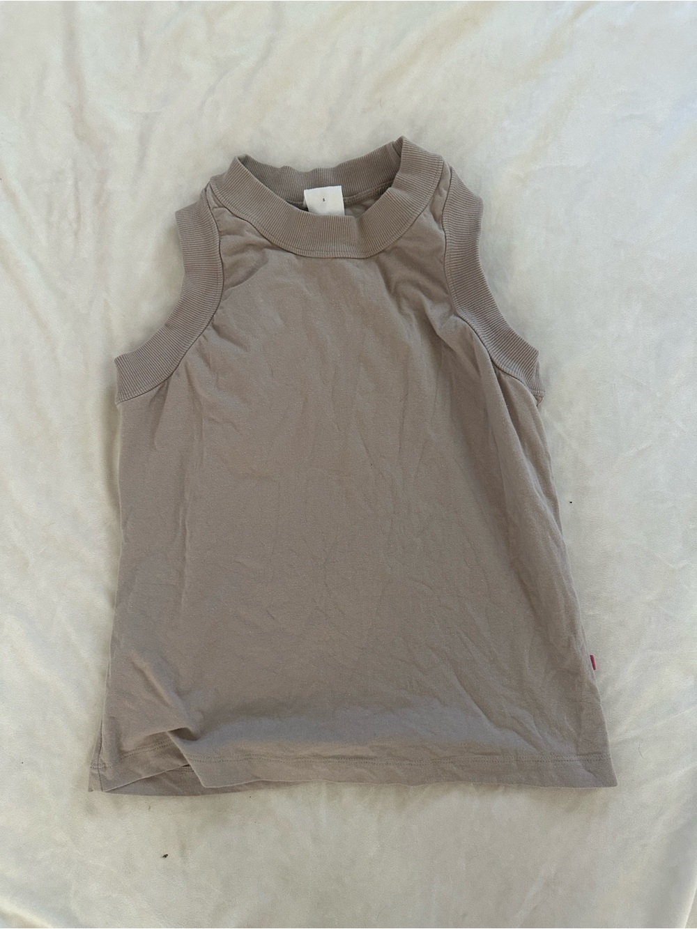 Kowtow Sleeveless Rib-Trim Tank Top in Taupe